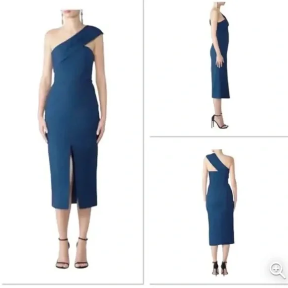 Yum KimThat One Shoulder Midi DressMedium Navy Front slit Body-con Style